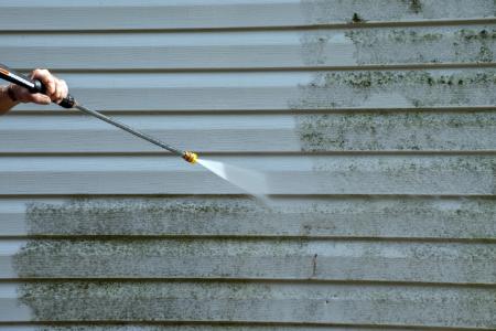 Siding Cleaning: It's A Professional Prerogative